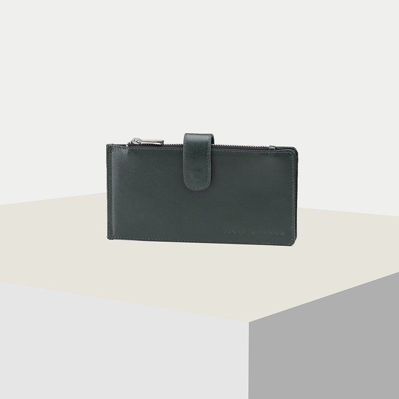 Langerhans Pharmacy - Green Cross 185 Handbag - a full grain leather handbag,  perfect for everyday use! Be stylish for only N$2669.00 at Langerhans  Pharmacy | Facebook